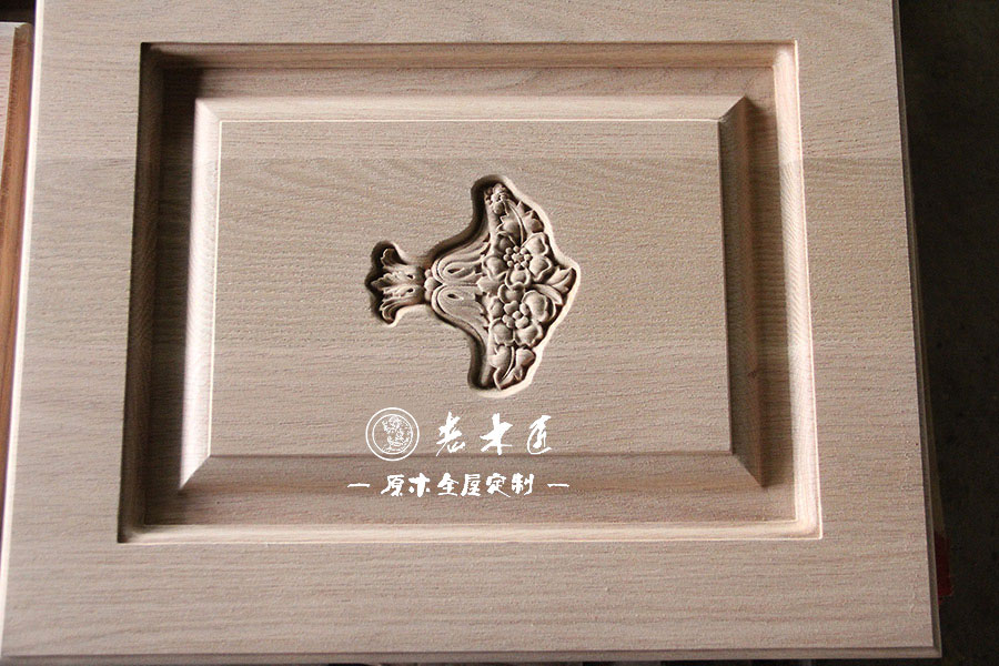 實木雕花圖片