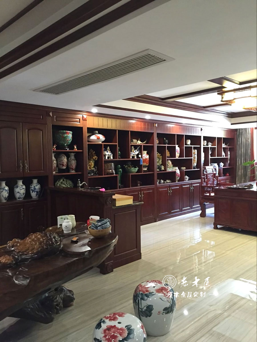 ��ʽ�L(f��ng)��ԭľ���ư���