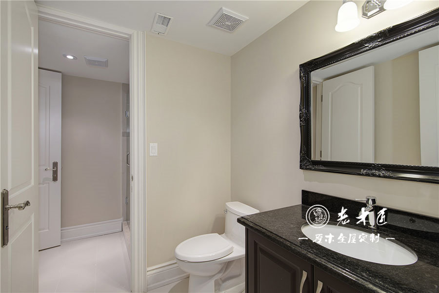 美式原木衛(wèi)生間定制圖片