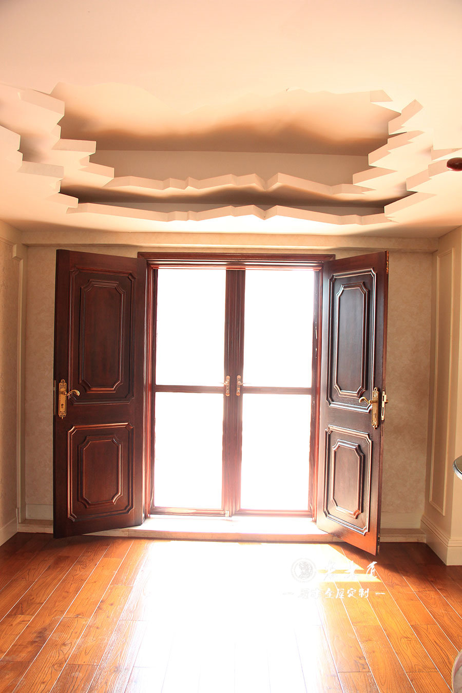 �͏dԭľ�T��Ч���D