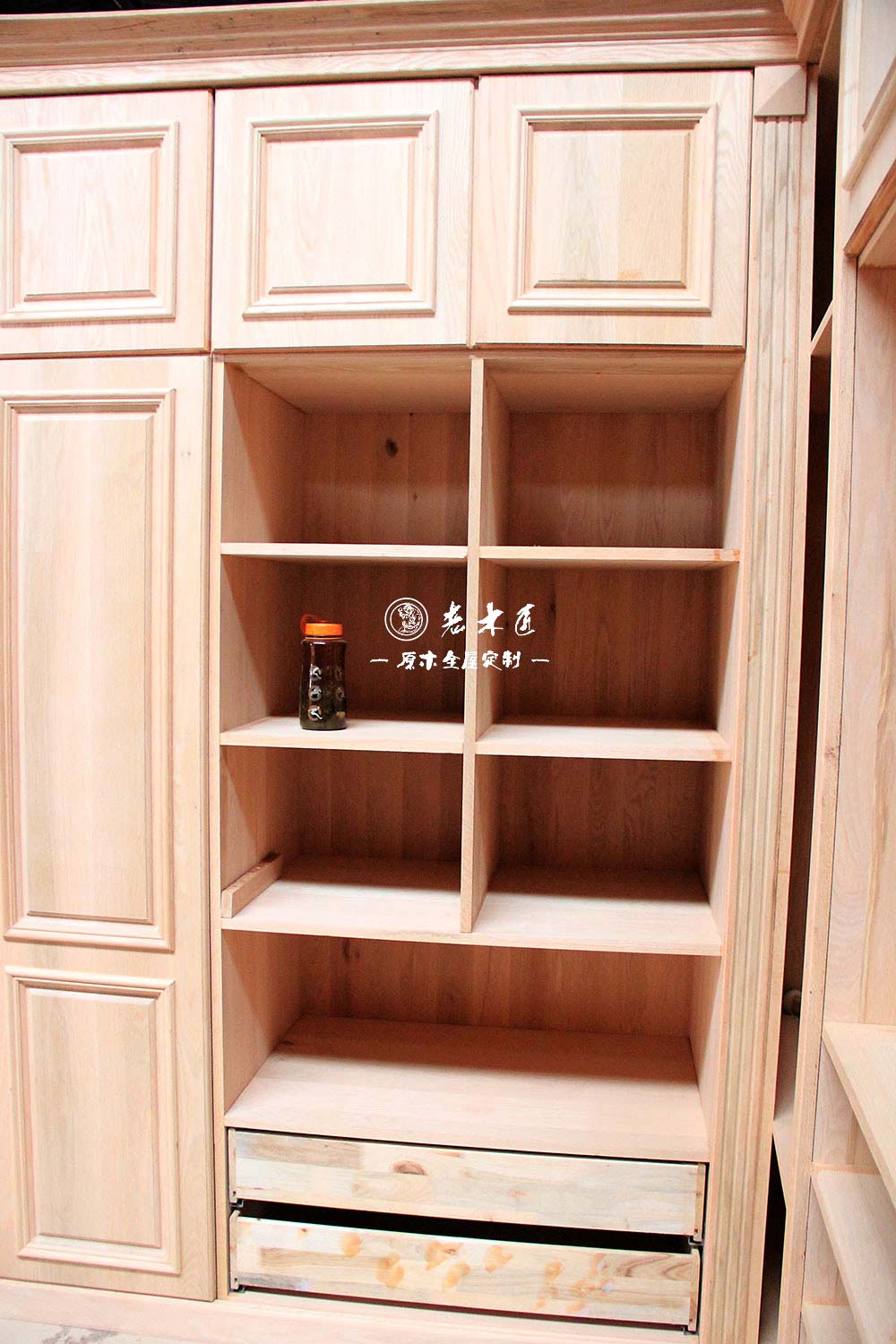 原木衣柜效果圖