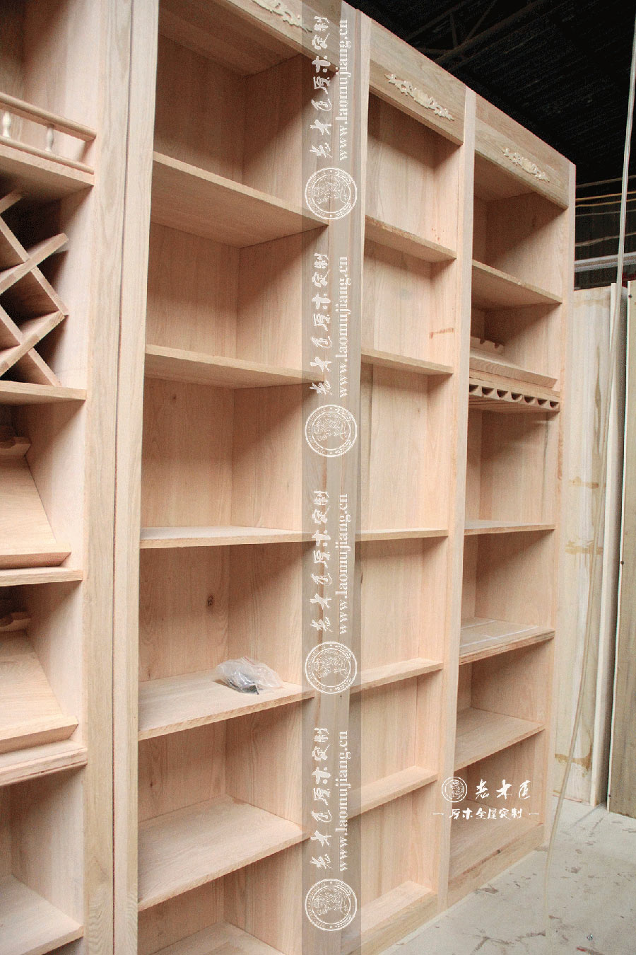 原木定制酒柜圖片