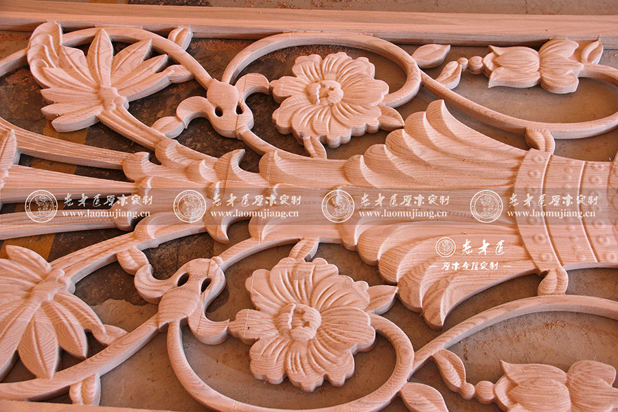 原木花格屏風(fēng)圖片