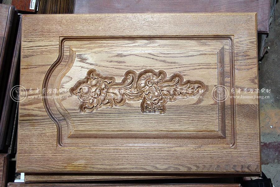 老木匠新中式原木平開(kāi)門(mén)板