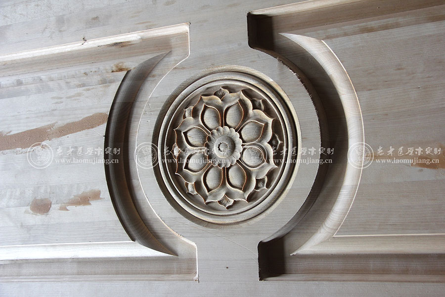 老木匠新中式原木平開(kāi)門(mén)板