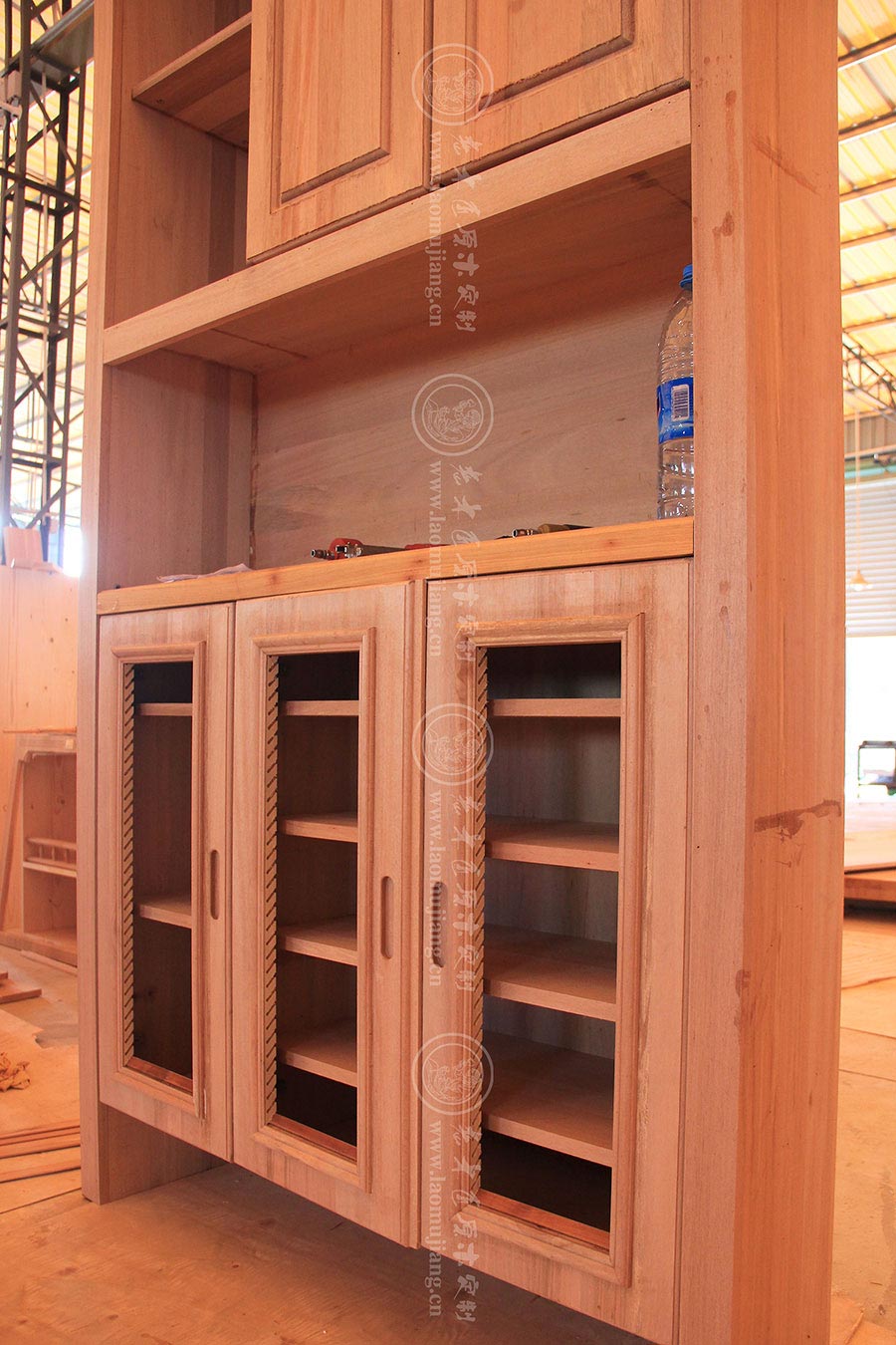 老木匠原木定制家具