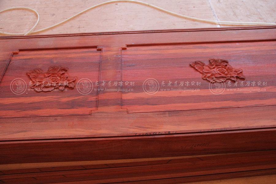 老木匠原木門(mén)