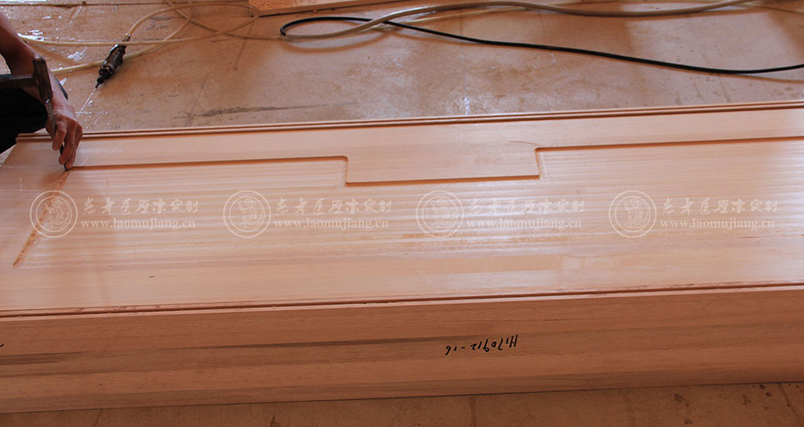 老木匠原木門(mén)