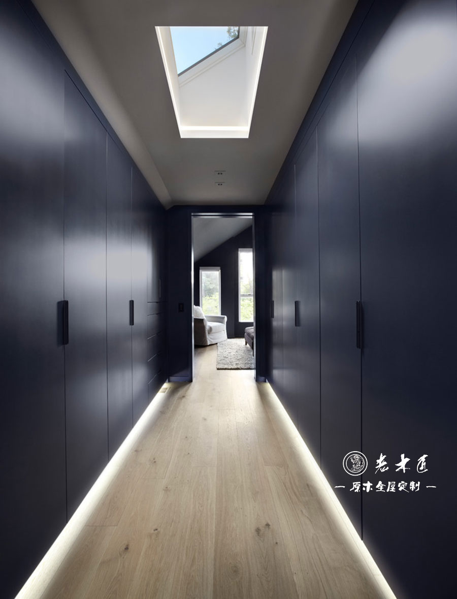 原木輕奢衣帽間設(shè)計(jì)效果圖