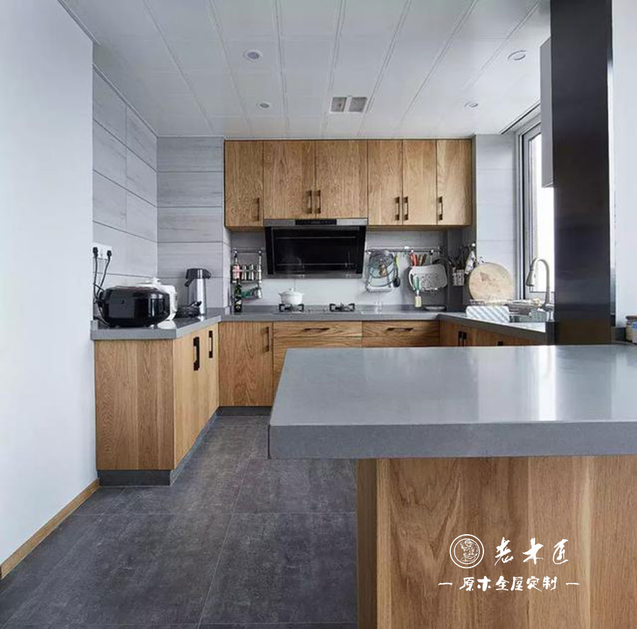 原木輕奢廚房效果圖