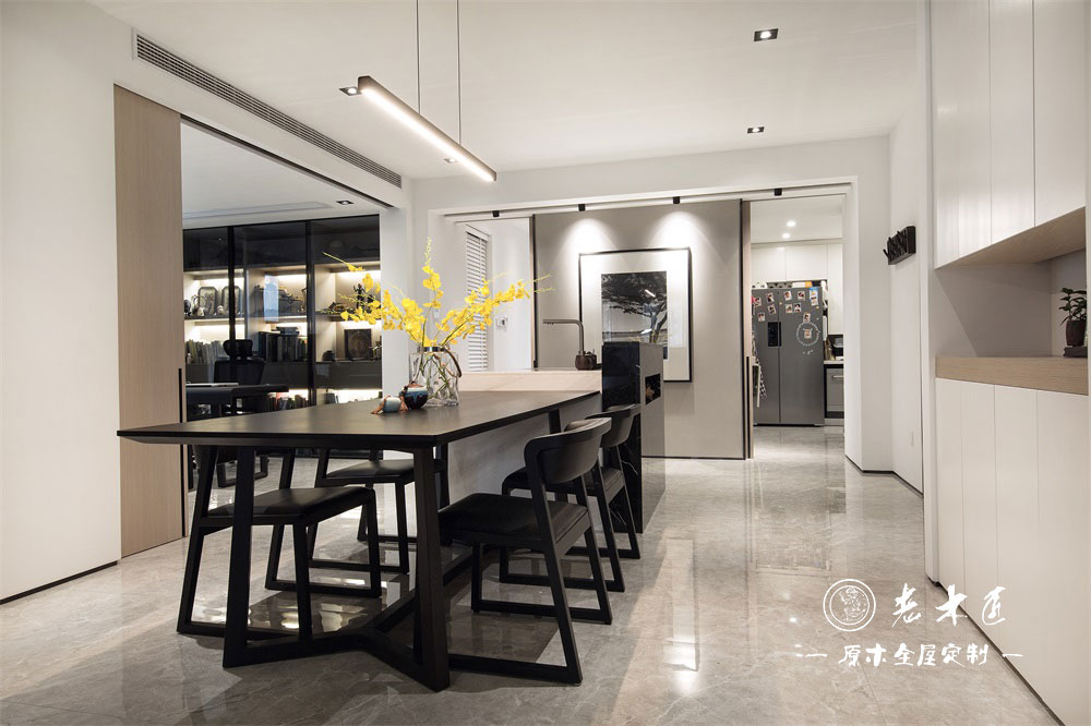 簡約輕奢裝修效果圖