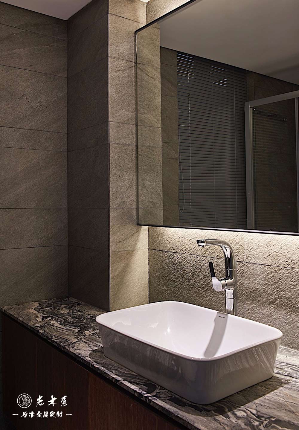 現(xiàn)代簡約輕奢風格裝修效果圖