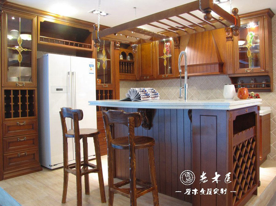 鑒別實(shí)木家具方法