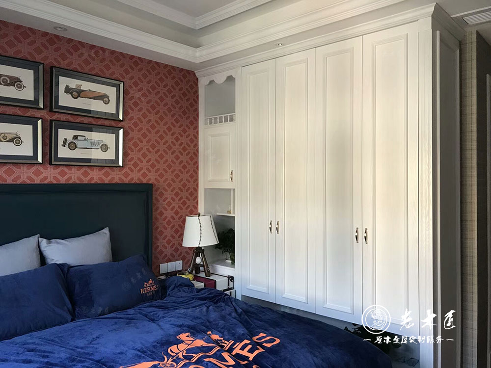 現(xiàn)代簡歐裝修效果圖