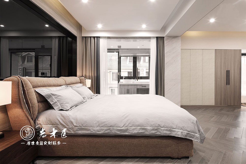 輕奢風(fēng)格別墅原木家居