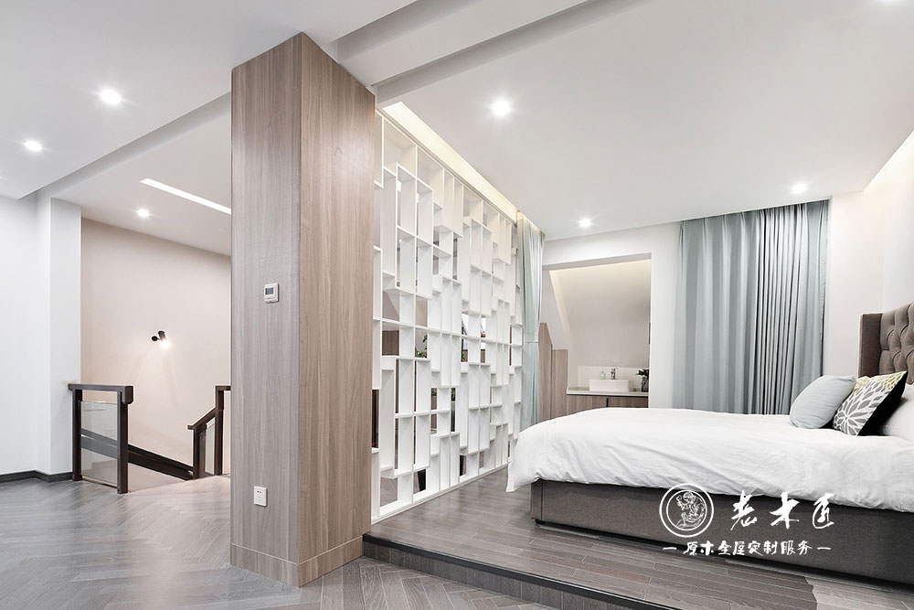 輕奢風(fēng)格別墅原木家居