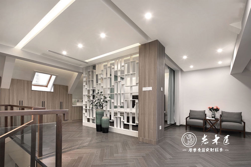 輕奢風(fēng)格別墅原木家居