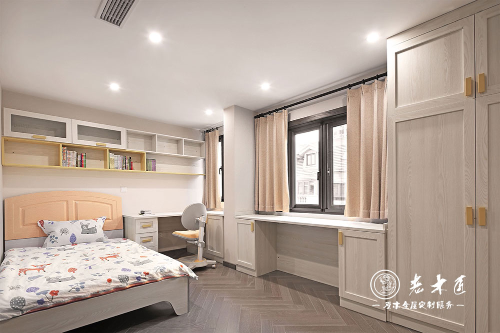 輕奢風(fēng)格別墅原木家居