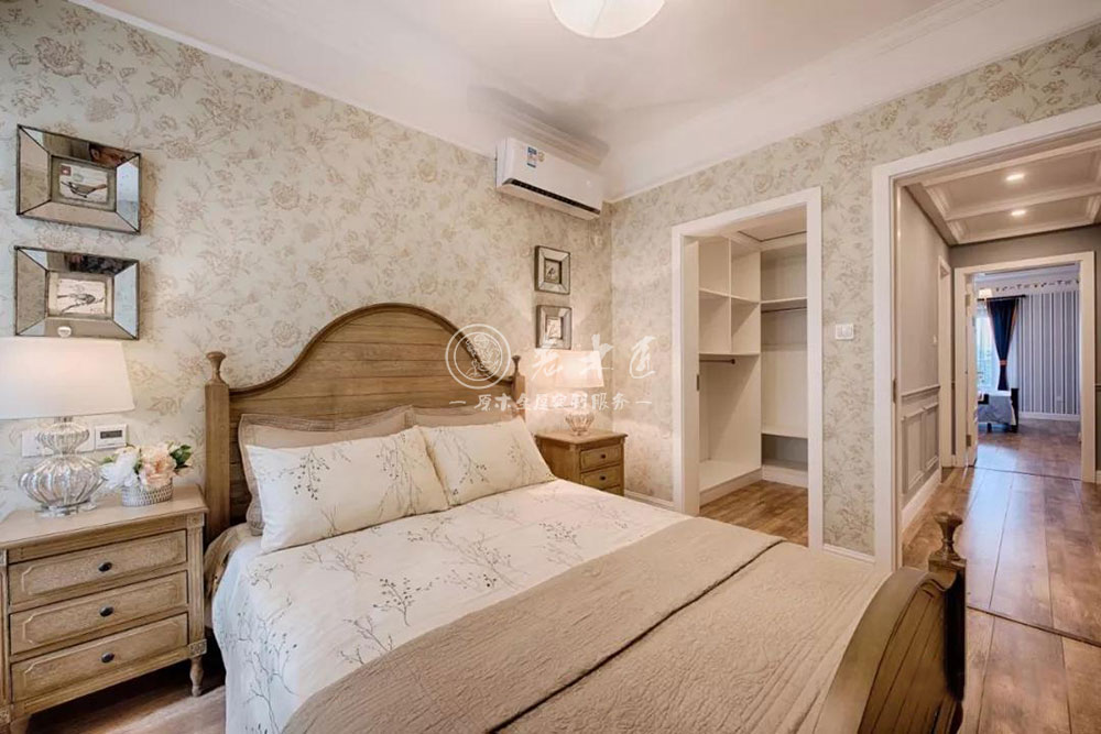 現(xiàn)代美式原木家居