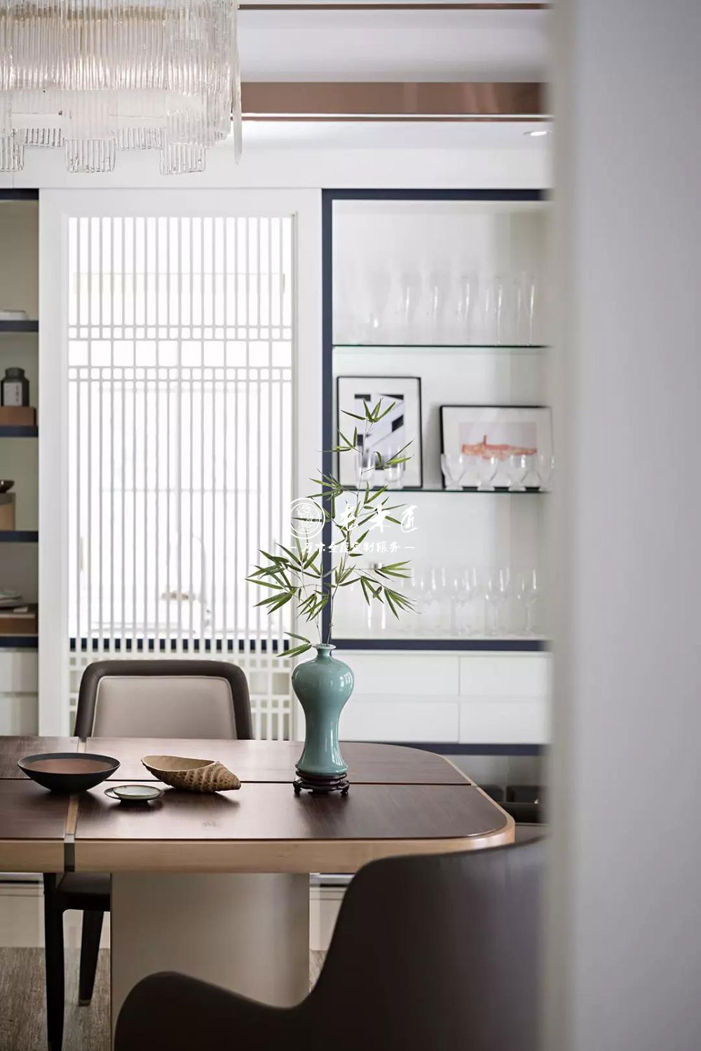 �e��ԭľ���b����