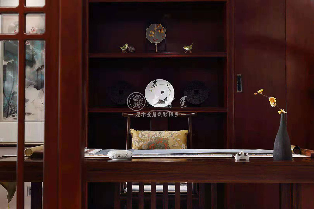 新中式風(fēng)格大平層原木家裝