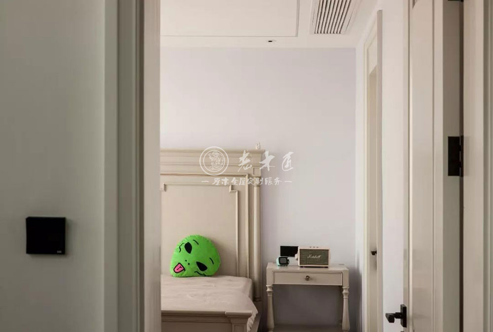 高級(jí)灰整木家居