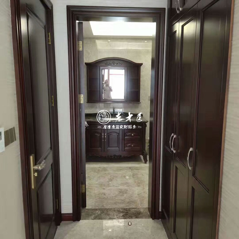 新中式原木家裝