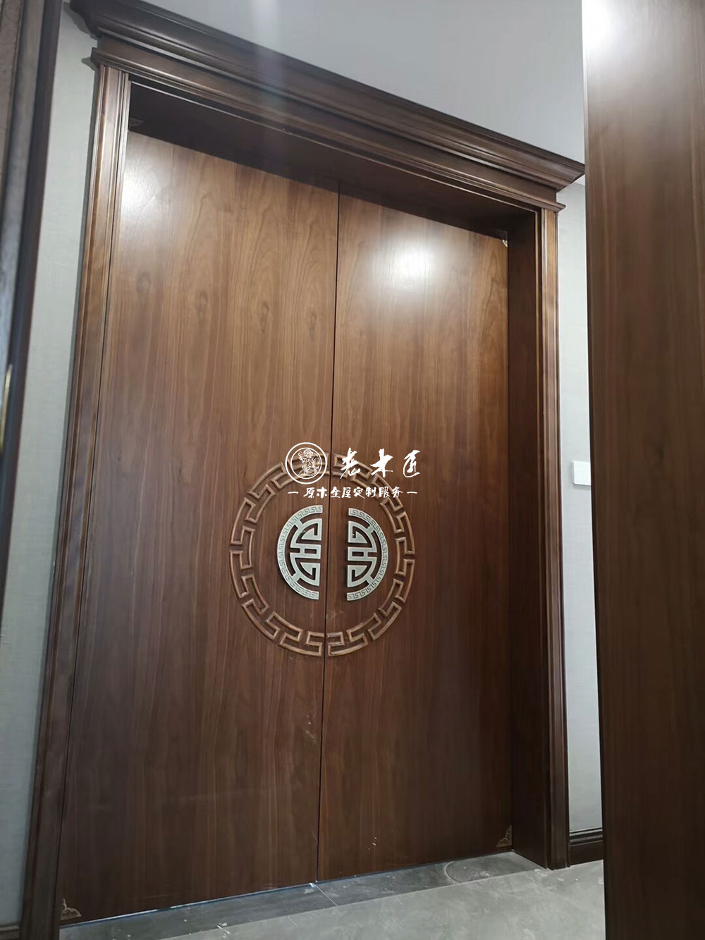 新中式原木全屋定制