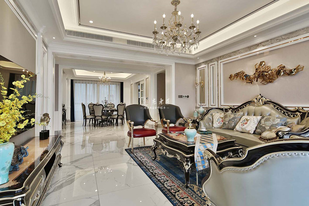 現(xiàn)代簡歐實(shí)木定制家居