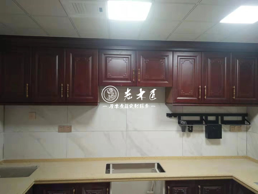 新中式原木家裝