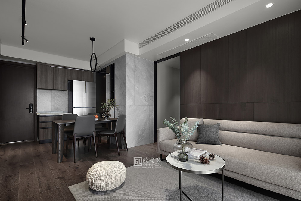 現(xiàn)代極簡輕奢風(fēng)家居