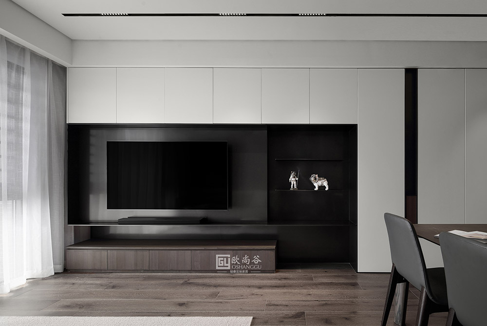 現(xiàn)代極簡輕奢風(fēng)家居