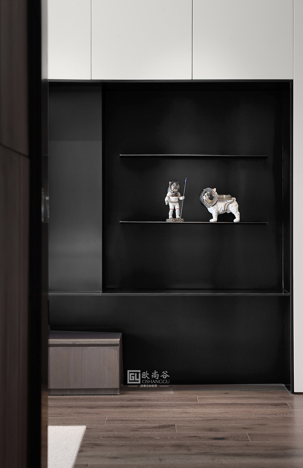 現(xiàn)代極簡輕奢風(fēng)家居