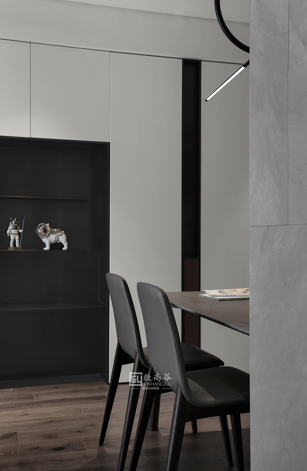 現(xiàn)代極簡輕奢風(fēng)家居