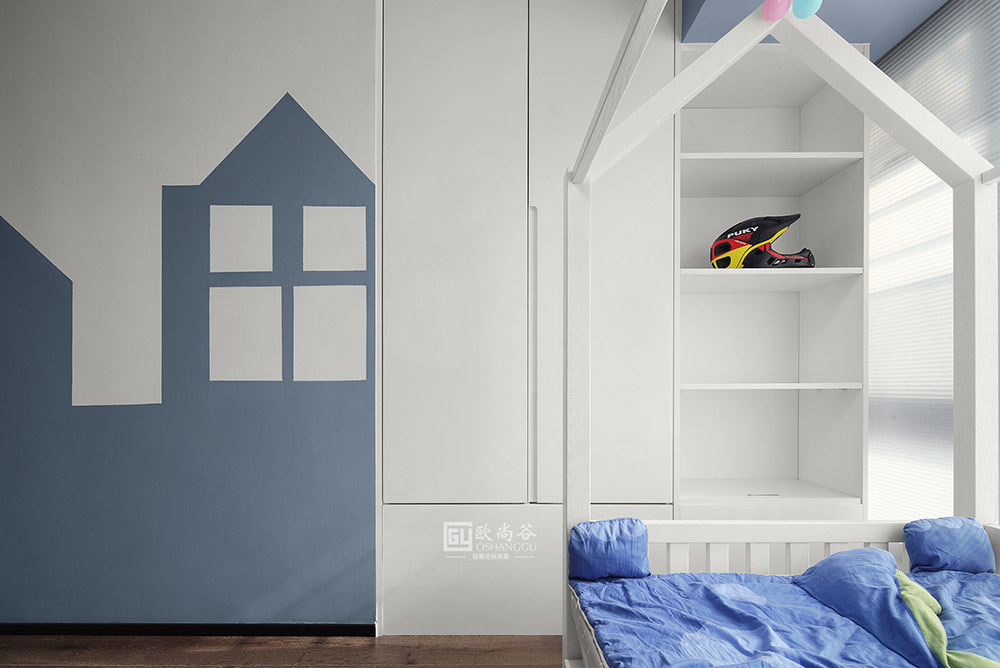 現(xiàn)代極簡輕奢風(fēng)家居