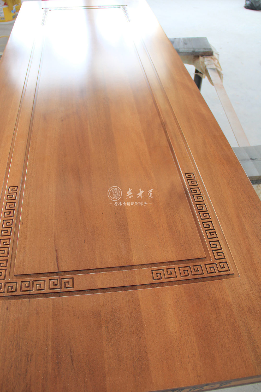 中式整板原木門(mén)