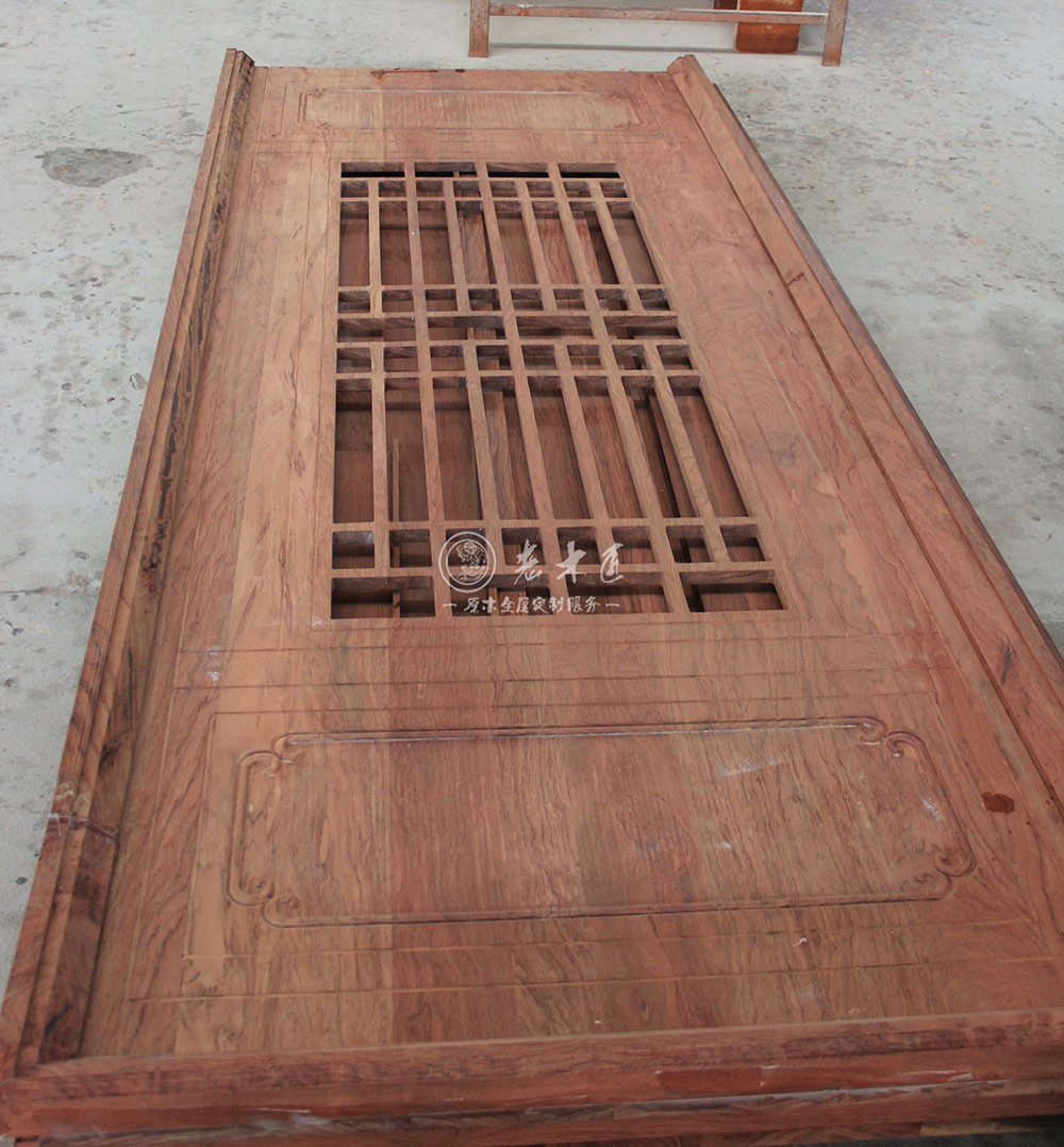 中式花格屏風(fēng)