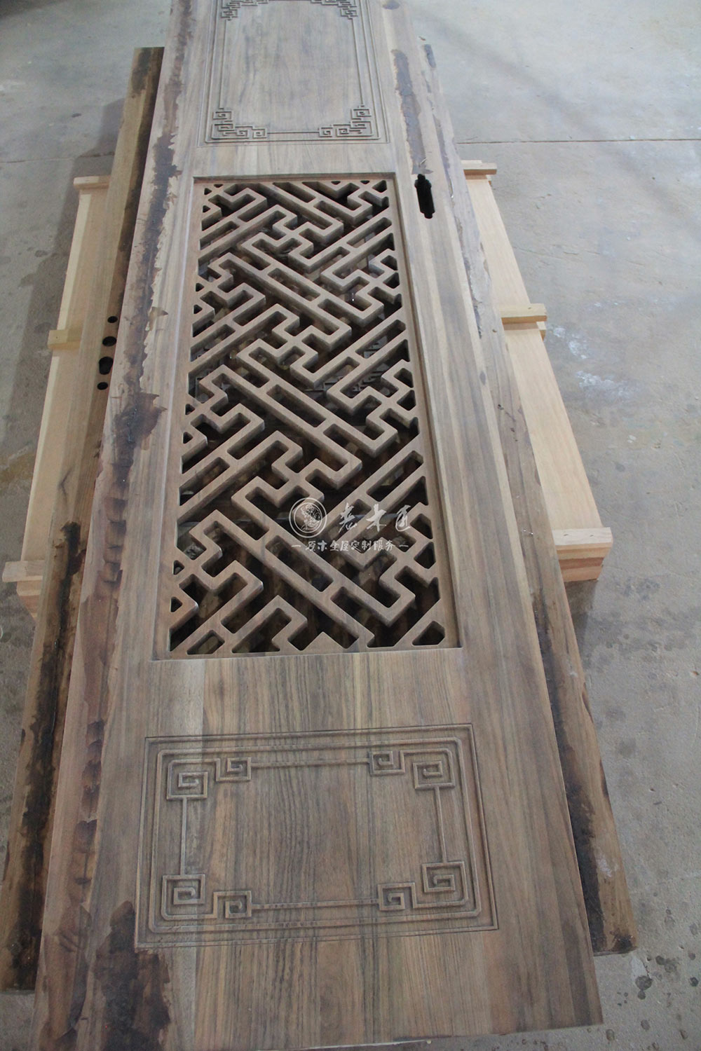 中式花格屏風(fēng)