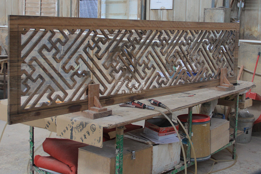 中式花格屏風(fēng)