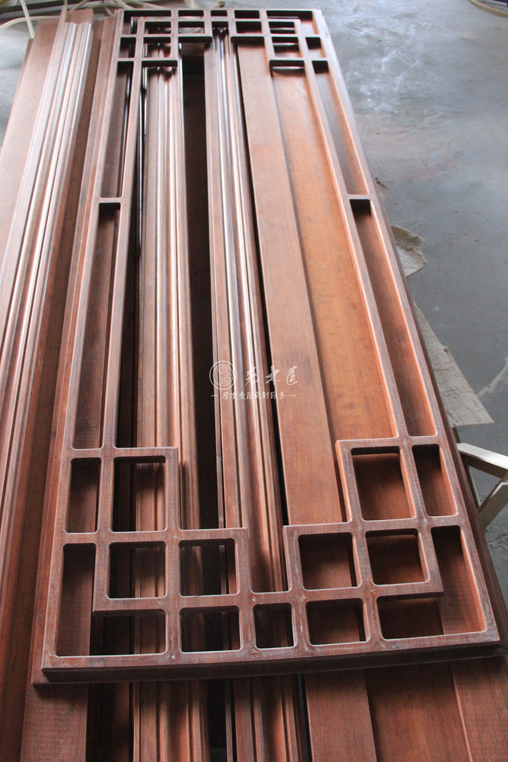 中式花格屏風(fēng)