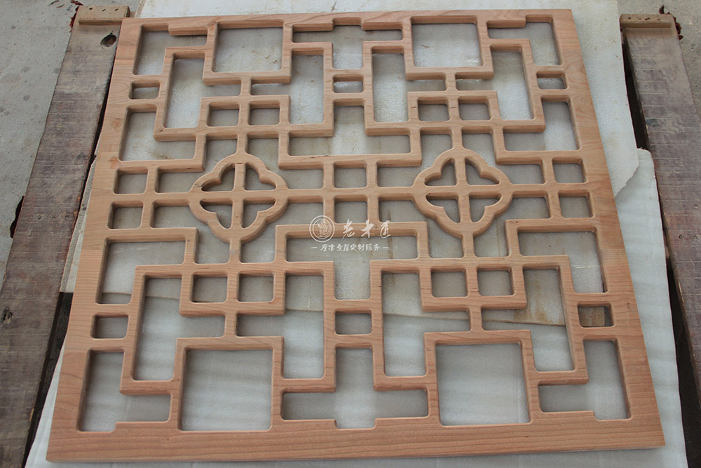 中式花格屏風(fēng)