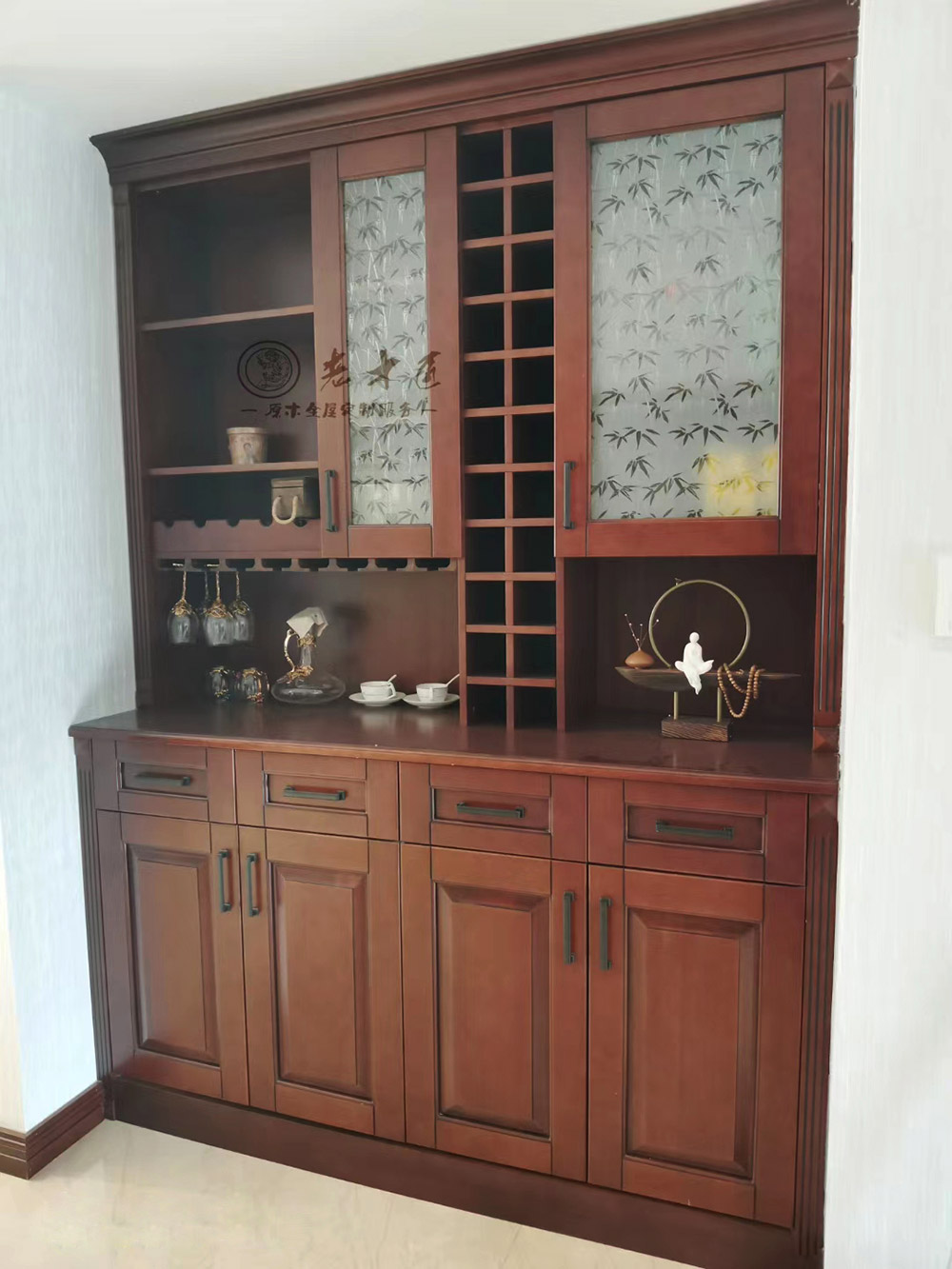 新中式實(shí)木家居