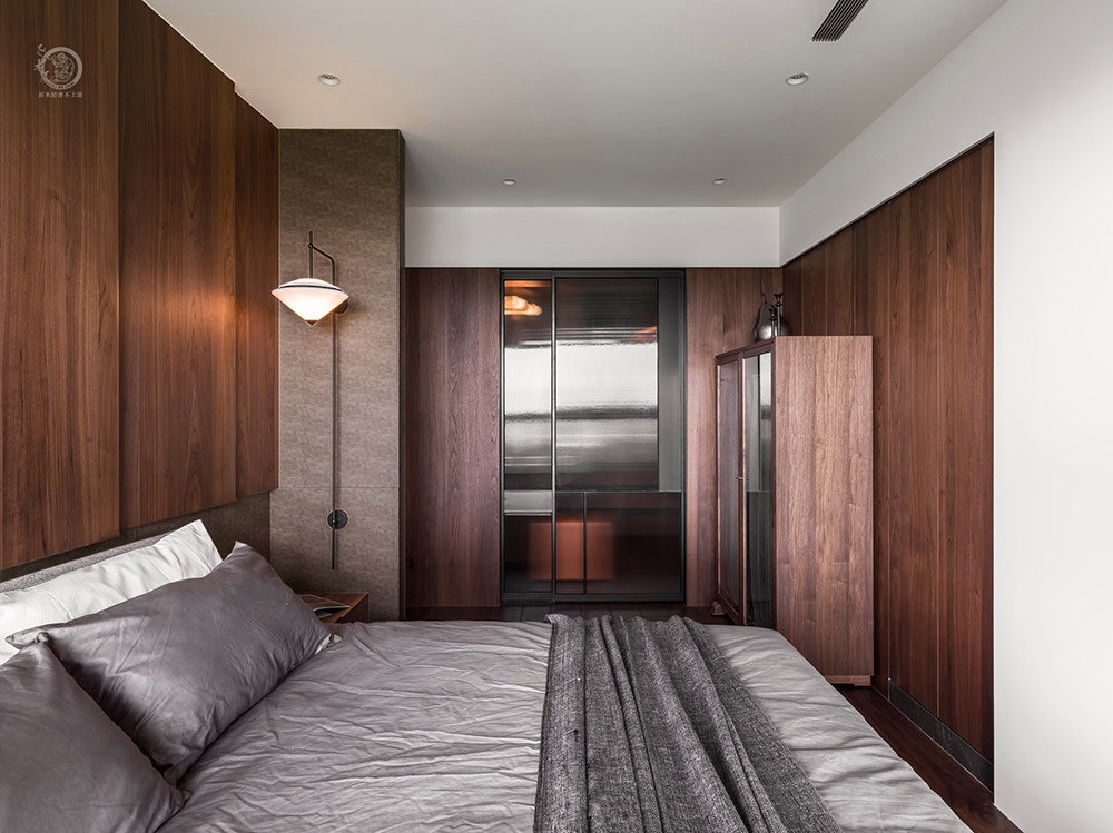 輕奢臥室原木定制