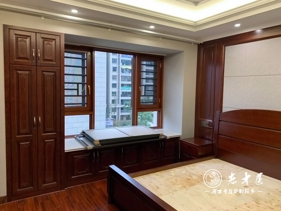 全屋實(shí)木定制家居