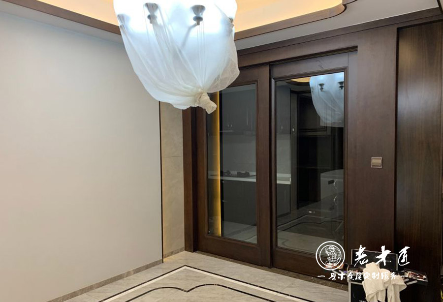 全屋定制簡(jiǎn)中風(fēng)格