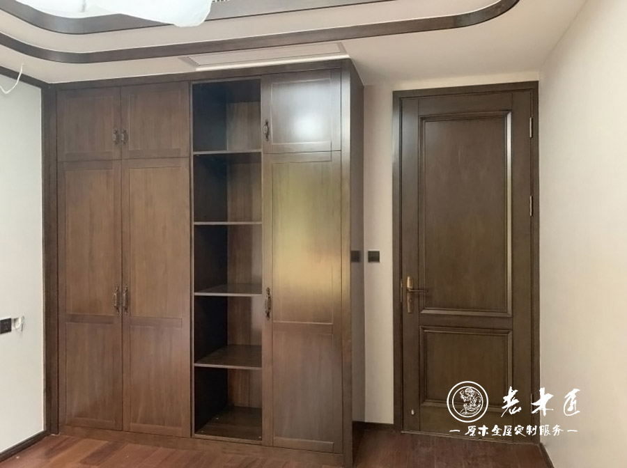 全屋定制簡(jiǎn)中風(fēng)格