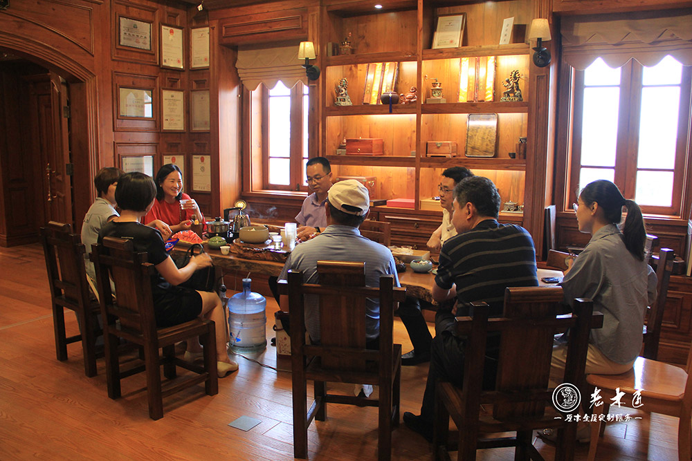 高新技術(shù)企業(yè)協(xié)會領(lǐng)導(dǎo)