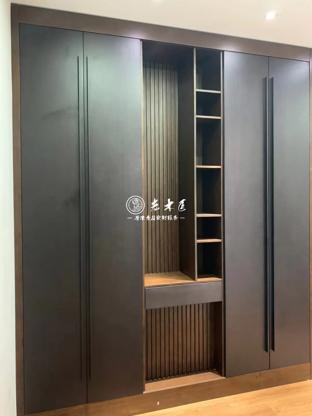 輕奢風(fēng)格定制家具