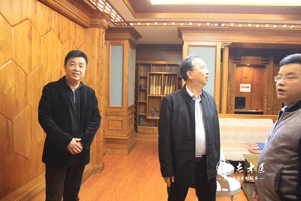 省林業(yè)局林旭東副局長(zhǎng)老木匠調(diào)研
