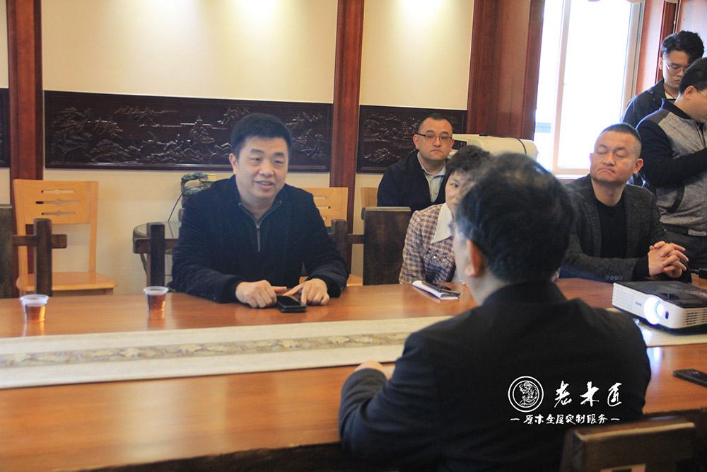 省林業(yè)局林旭東副局長(zhǎng)老木匠調(diào)研